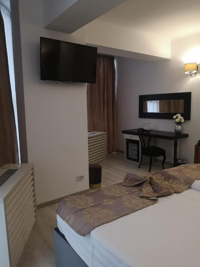 Hotel Helin - Calea Bucuresti Craiova Eksteriør bilde